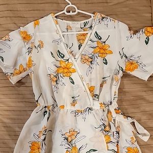 Beautiful spring/summer blouse